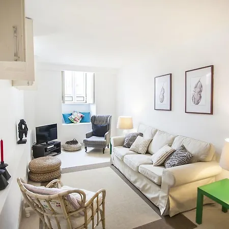 Lovelystay - Castle Hill Appartement *