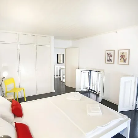 Lovelystay - Castle Hill Appartement