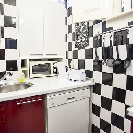 Lovelystay - Castle Hill Apartmán Lisboa